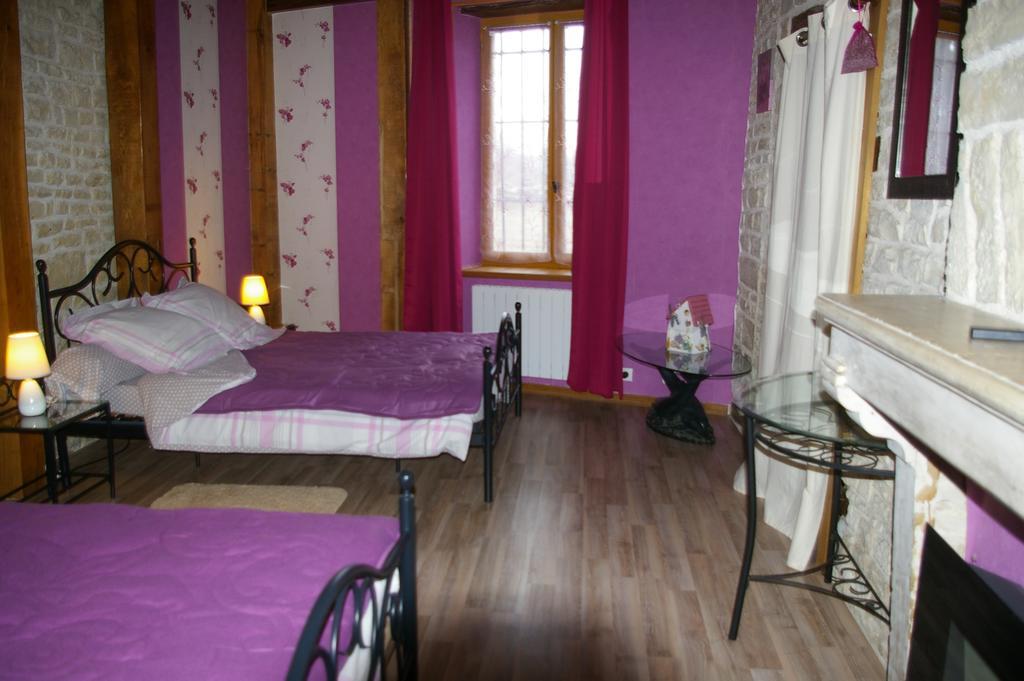 Gite Au Chalet Laferté-sur-Aube Δωμάτιο φωτογραφία