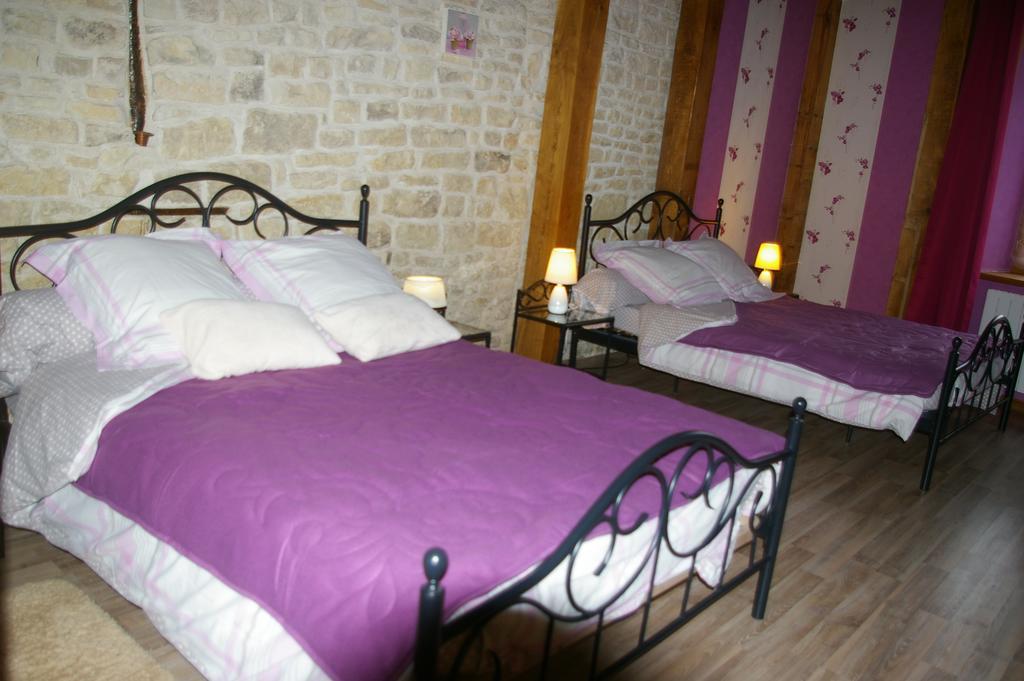 Gite Au Chalet Laferté-sur-Aube Εξωτερικό φωτογραφία